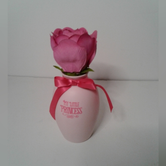 Hallmark Other - Hallmark Blooming Expression Flower / My little Princess